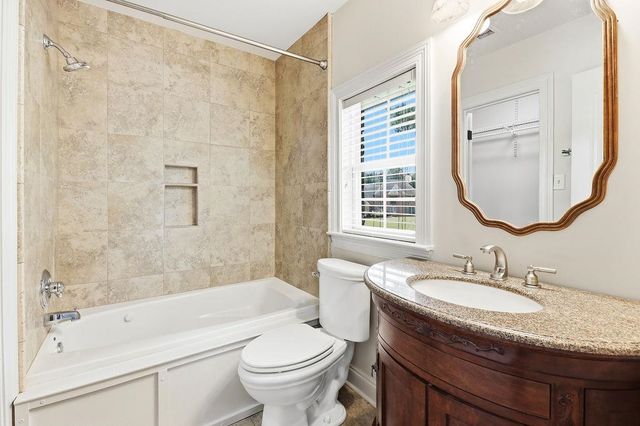 15 KIMBERLY CV, Piperton, TN 38017