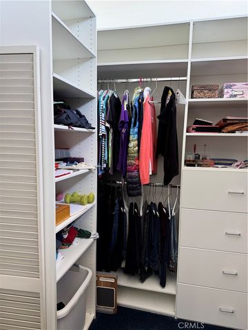 1142 10th, Manhattan Beach, CA 90266