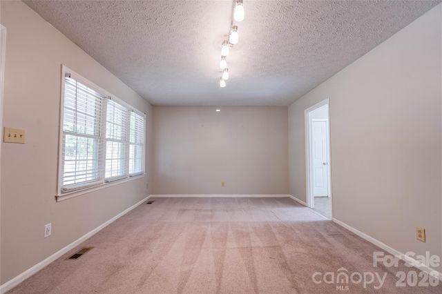 111 Harbor Point Drive, Cherryville, NC 28021
