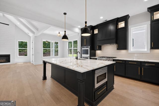 5608 Meadowstone Walk, Kennesaw, GA 30152
