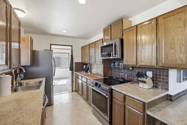 24145 E Dreamwood Cir, Liberty Lake, WA 99019