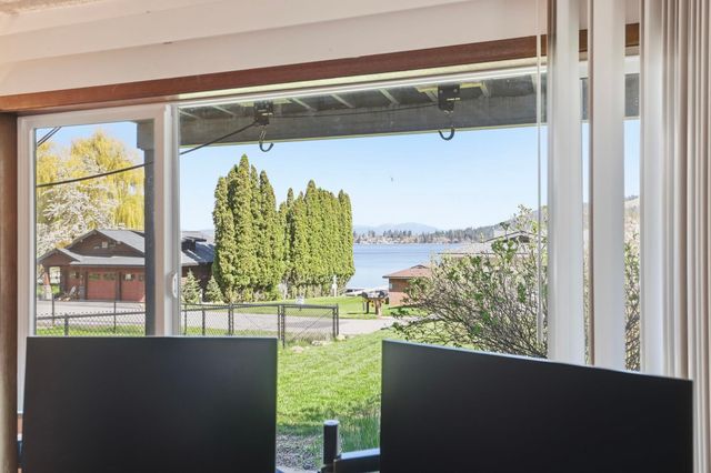 24145 E Dreamwood Cir, Liberty Lake, WA 99019