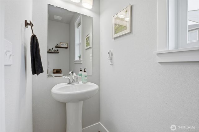 13255 178th Avenue Ct E, Bonney Lake, WA 98391