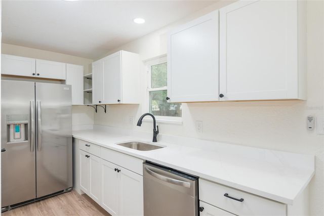 8812 DYER ROAD, Riverview, FL 33578