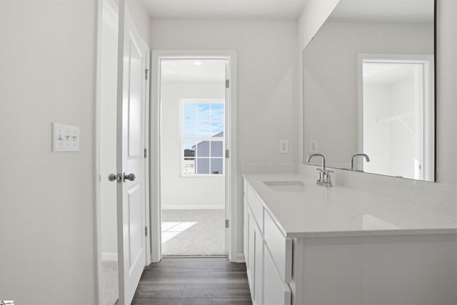 1370 Cattleman Acres Drive, Inman, SC 29349