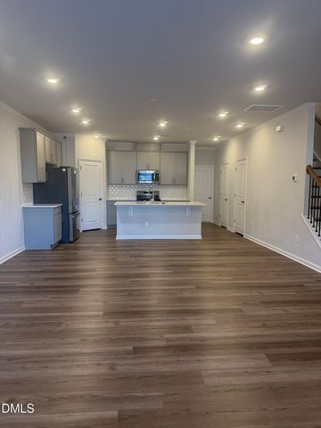 1848 Aspen River Lane, Apex, NC 27502