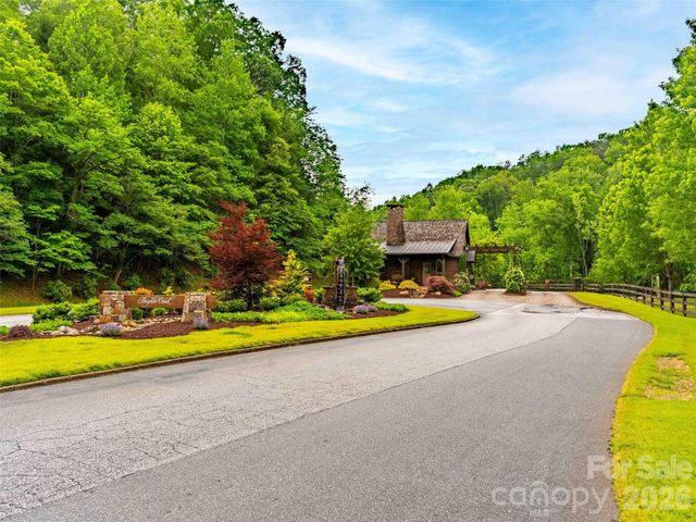 38 Deep Gap Farm Road E 38, Mill Spring, NC 28756