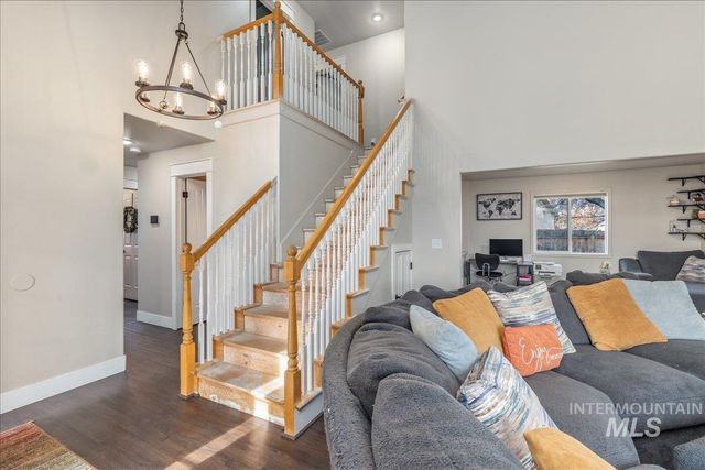 12024 W Harvester Ct, Boise, ID 83709