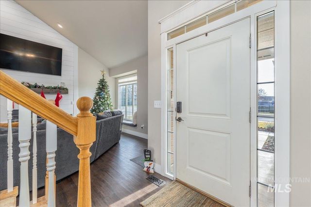 12024 W Harvester Ct, Boise, ID 83709