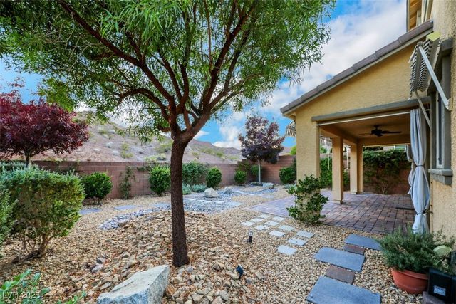 173 Brighton Hills Avenue, Henderson, NV 89002