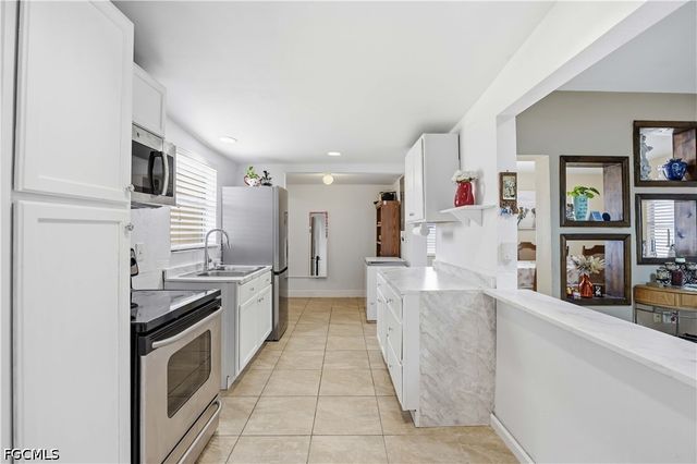 2409 Ednor ST, Port Charlotte, FL 33952