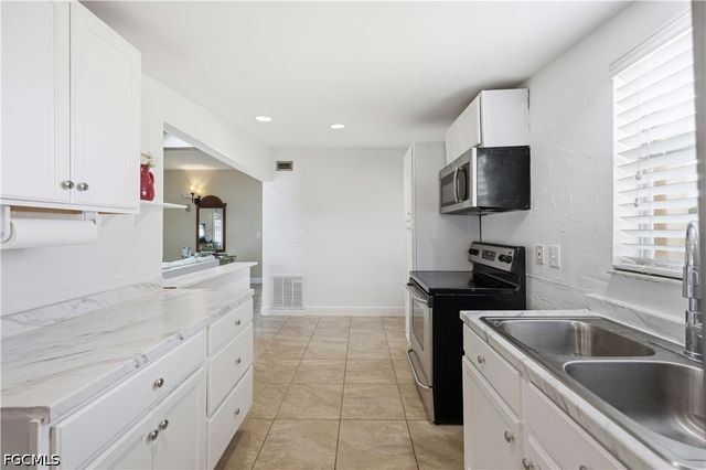 2409 Ednor ST, Port Charlotte, FL 33952