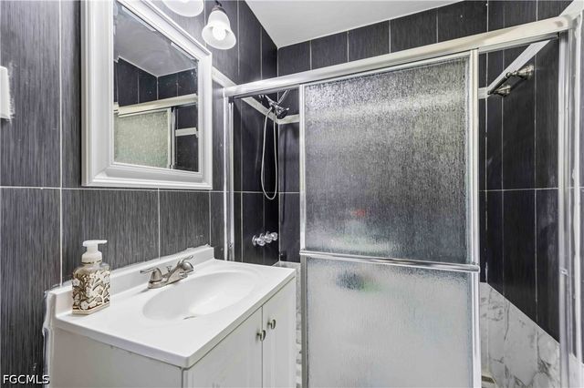 2409 Ednor ST, Port Charlotte, FL 33952