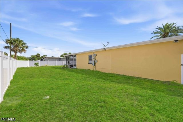 2409 Ednor ST, Port Charlotte, FL 33952