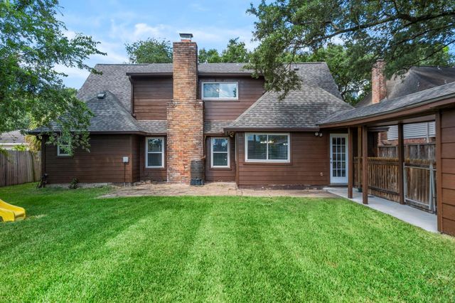 11830 Westmere Drive, Houston, TX 77077