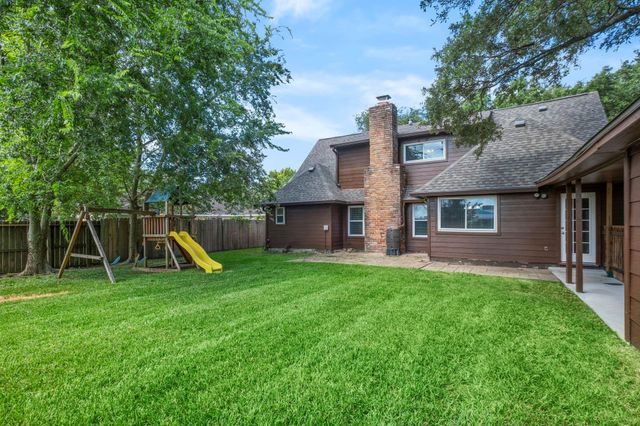 11830 Westmere Drive, Houston, TX 77077