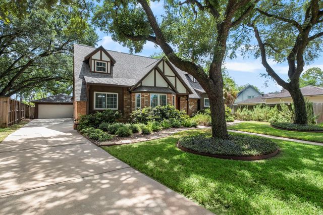 11830 Westmere Drive, Houston, TX 77077