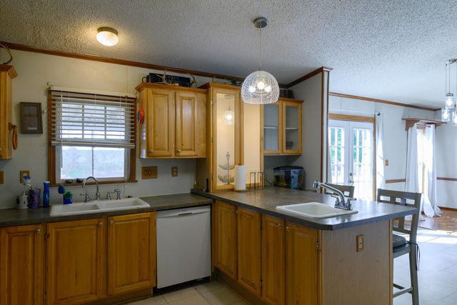 288 Evergreen Dr., Marshall, TX 75672