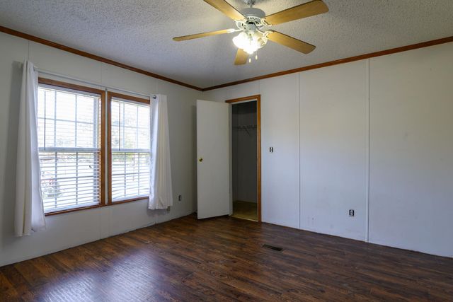 288 Evergreen Dr., Marshall, TX 75672