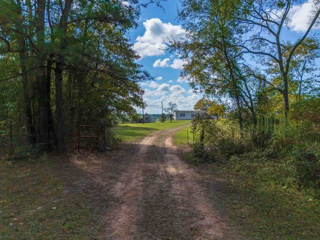 288 Evergreen Dr., Marshall, TX 75672