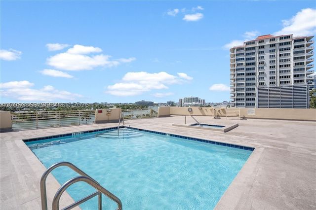 6362 Collins Ave 411, Miami Beach, FL 33141