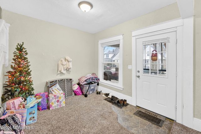 1501 Fernwood Avenue, Toledo, OH 43607