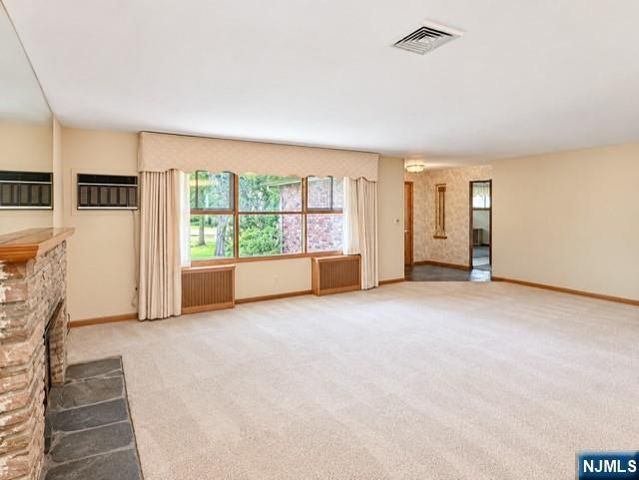 91 Rose Avenue, Woodcliff Lake, NJ 07677