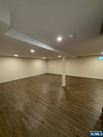 91 Rose Avenue, Woodcliff Lake, NJ 07677