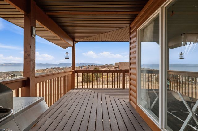 890 N YARROW CIR, Garden City, UT 84028
