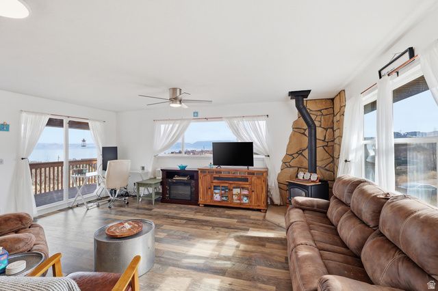 890 N YARROW CIR, Garden City, UT 84028