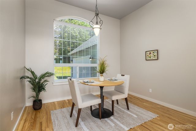 9924 Sunset Drive, La Conner, WA 98257