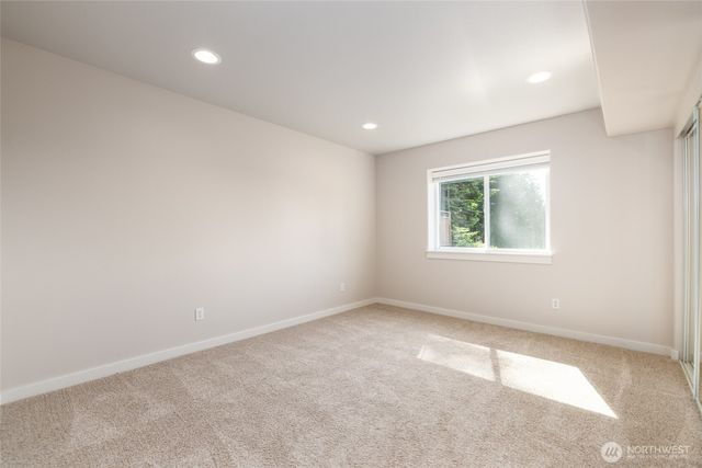 9924 Sunset Drive, La Conner, WA 98257