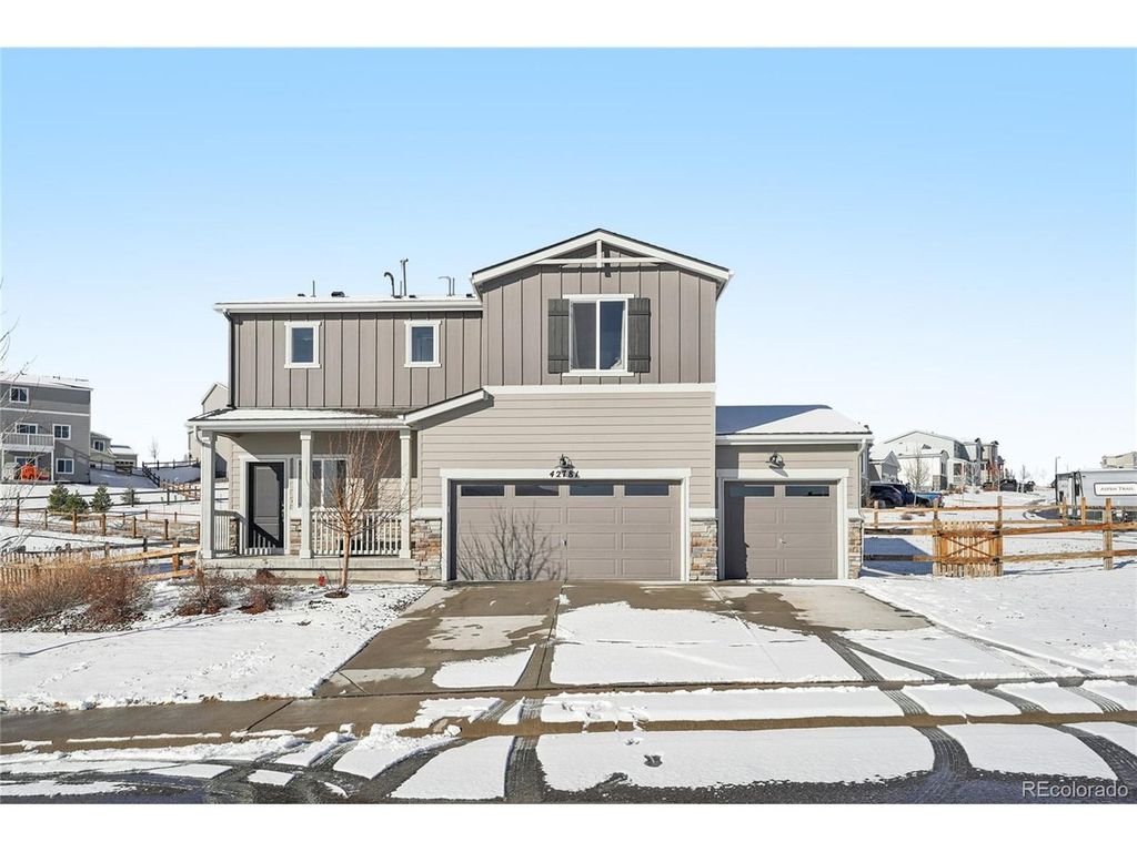 42781 Ivydel Cir, Elizabeth, CO 80107