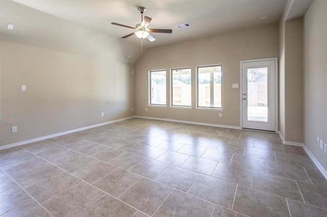 2622 Ivy Wood Lane, Conroe, TX 77385