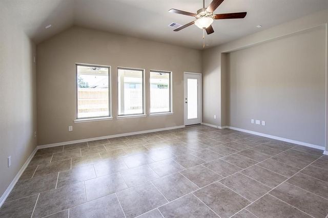 2622 Ivy Wood Lane, Conroe, TX 77385