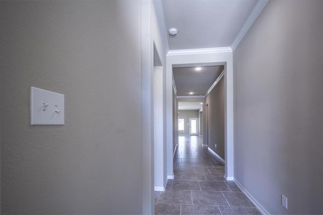 2622 Ivy Wood Lane, Conroe, TX 77385