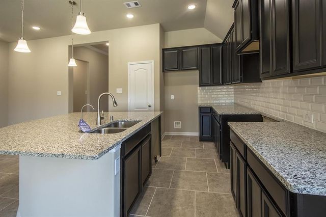 2622 Ivy Wood Lane, Conroe, TX 77385