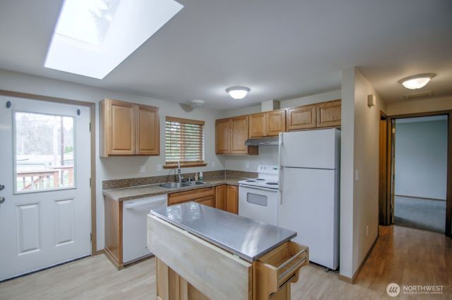 9839 Mullen Road SE, Olympia, WA 98513