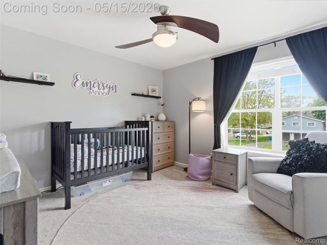 4241 Island Park Drive, Waterford Charter Township, MI 48329