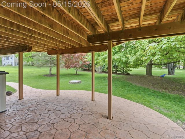 4241 Island Park Drive, Waterford Charter Township, MI 48329