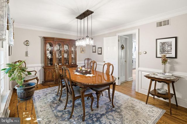 3 LOOKOUT LN, Washington Crossing, PA 18977