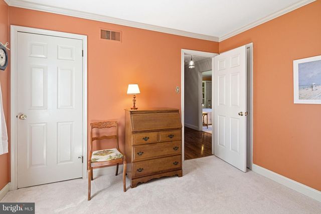 3 LOOKOUT LN, Washington Crossing, PA 18977