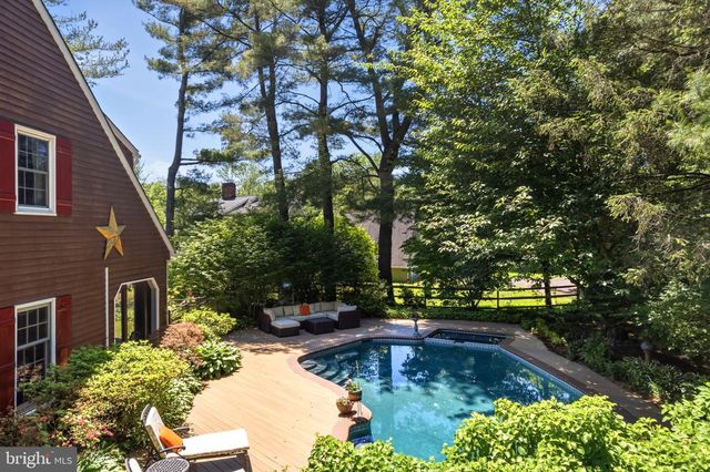 3 LOOKOUT LN, Washington Crossing, PA 18977