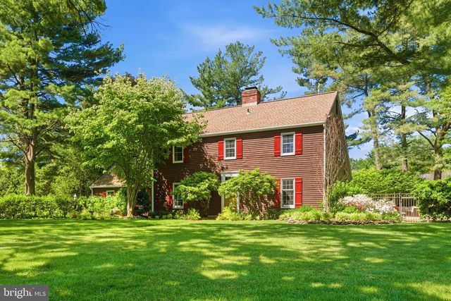 3 LOOKOUT LN, Washington Crossing, PA 18977