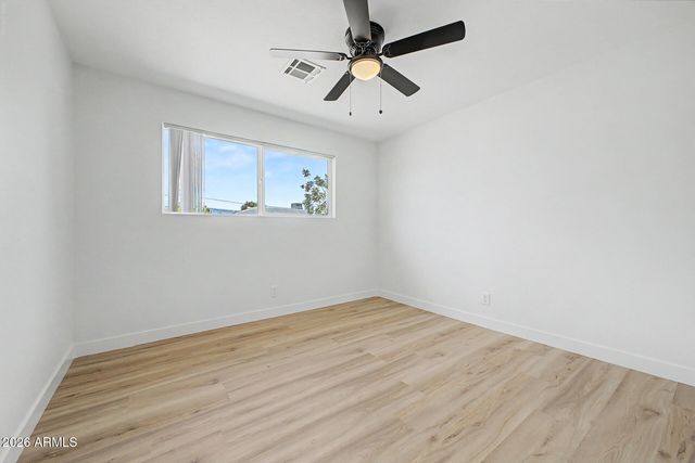 3123 W WINDROSE Drive, Phoenix, AZ 85029