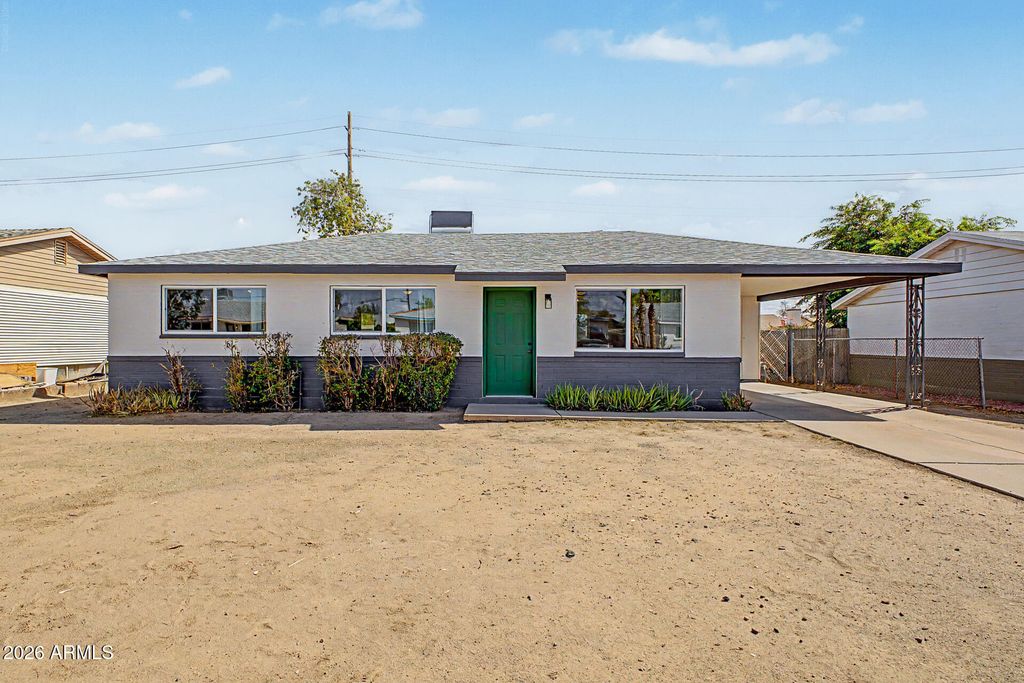 3123 W WINDROSE Drive, Phoenix, AZ 85029