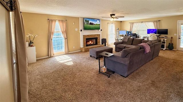 1049 Fieldstone Drive, Canton, GA 30114