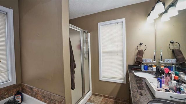 1049 Fieldstone Drive, Canton, GA 30114