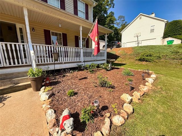 1049 Fieldstone Drive, Canton, GA 30114