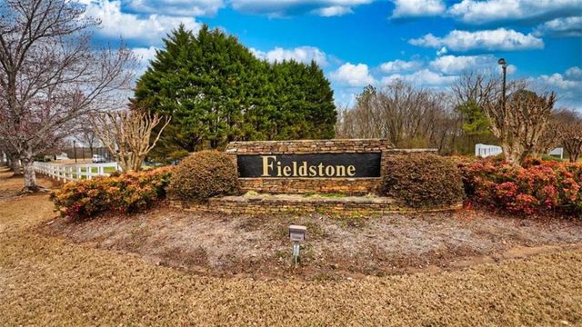 1049 Fieldstone Drive, Canton, GA 30114